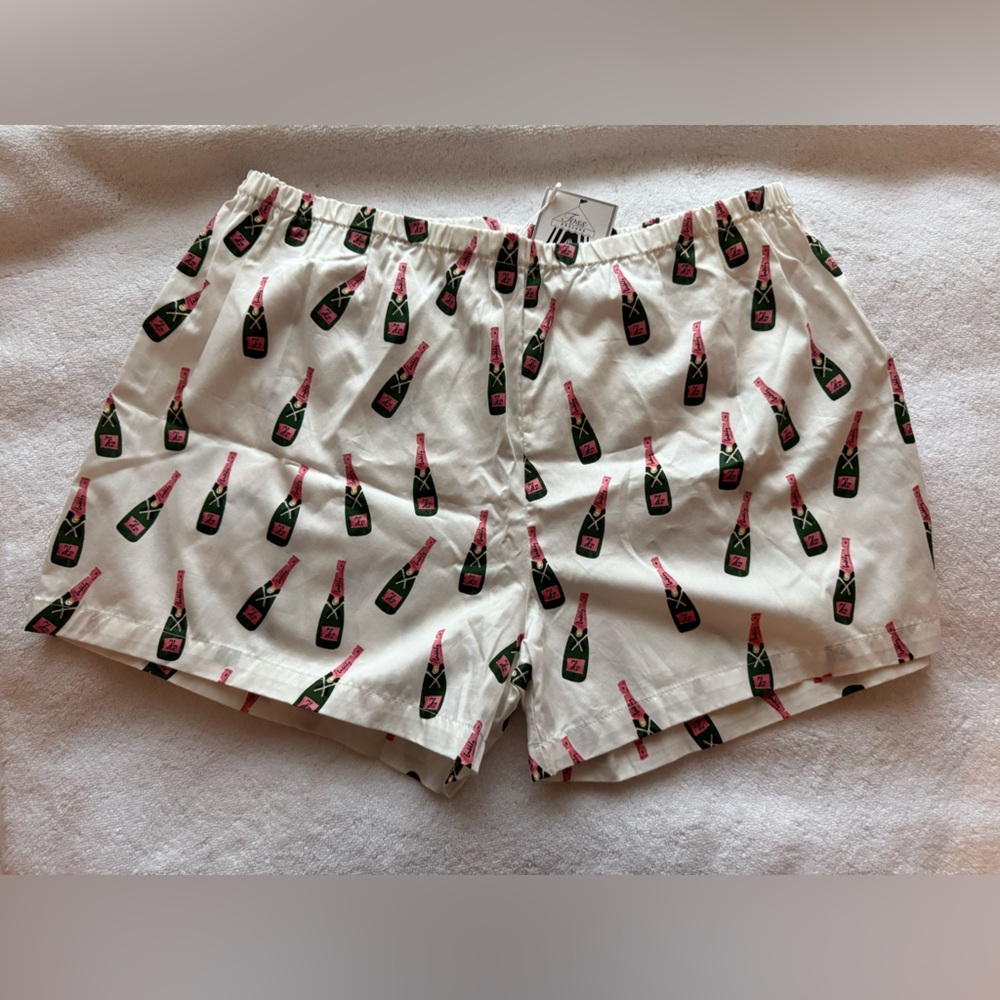 Champagne Bottle Print Women's Pajama Shorts - Women’s Size L
